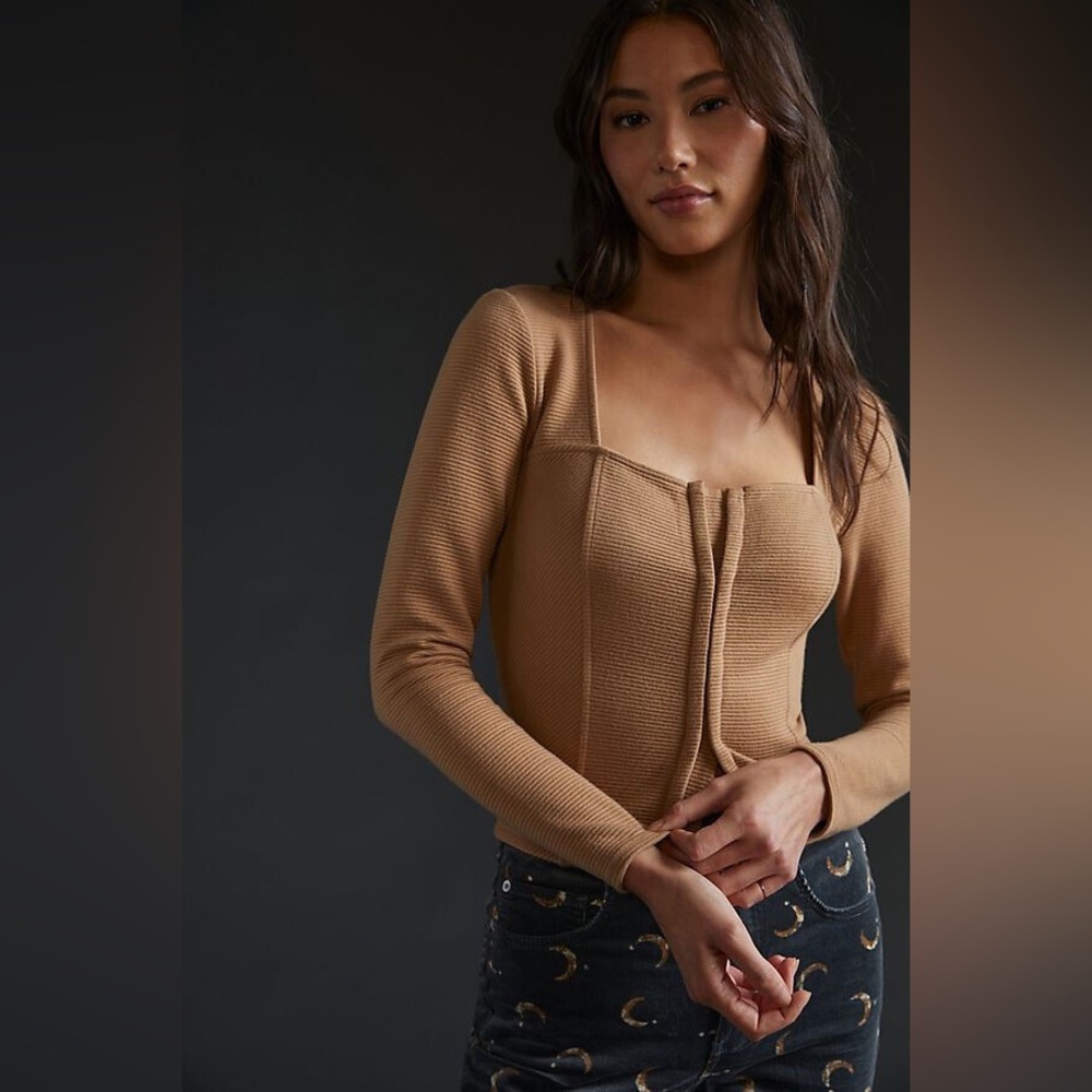 NWT Ribbed Corset-Seamed Top | XL